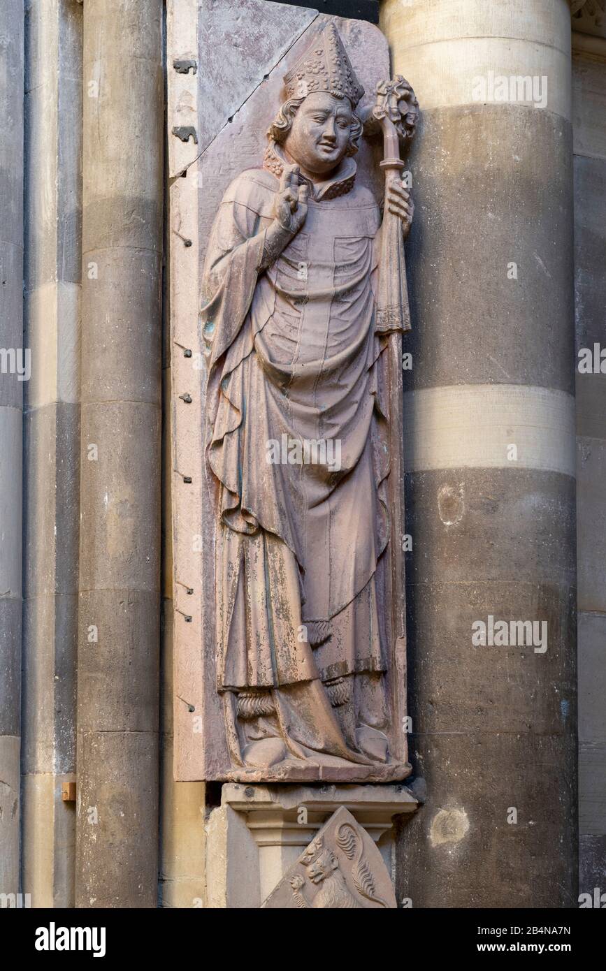 Deutschland, Sachsen-Anhalt, Magdeburg, Dom zu Magdeburg, Grabmahl für Erzbischof Otto von Hessen, gestorben 1361. Stock Photo