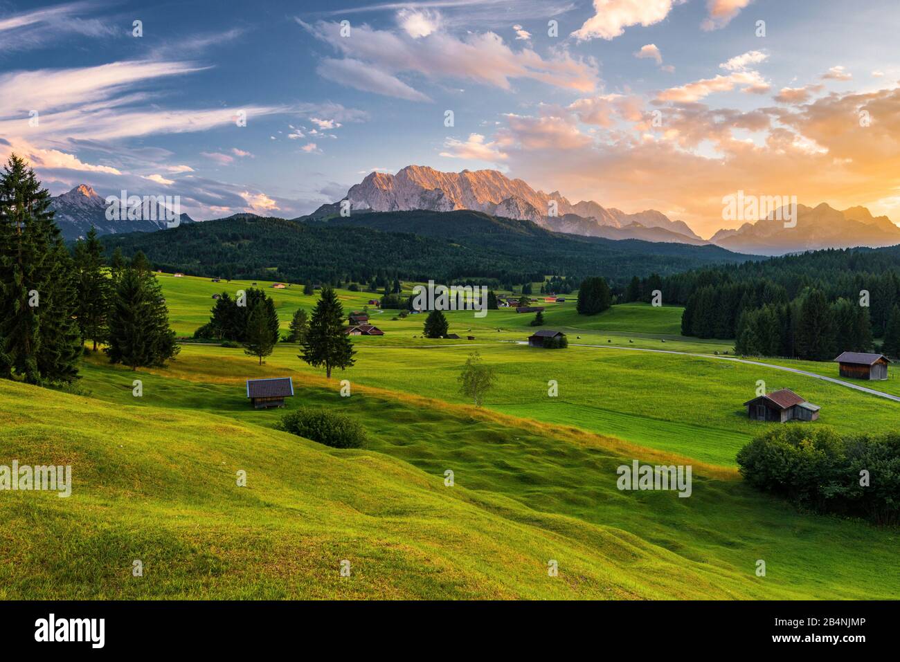 Buckelwiesen, Karwendel, Bavaria, Germany, view of Wettersteinbrige Stock Photo