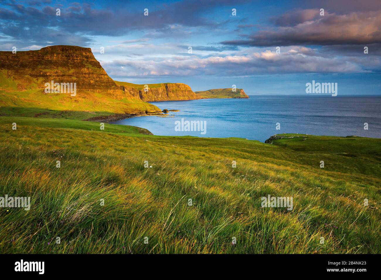 Steep cliffs west coast, Isle of Skye, Scotland, near Neist Point lighthouse Stock Photo