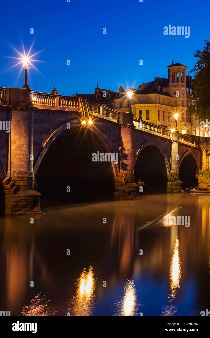 England, London, Richmond, Richmond Bridge at Night Stock Photo