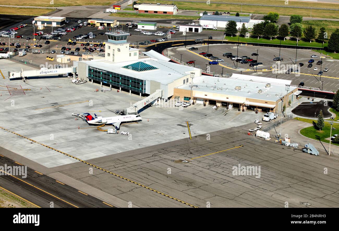 Airport taxiway, airport terminal, aircraft, airplanes, plane car rental, long term and short term parking, and lounges in Idaho Falls, Idaho  Stock P Stock Photo