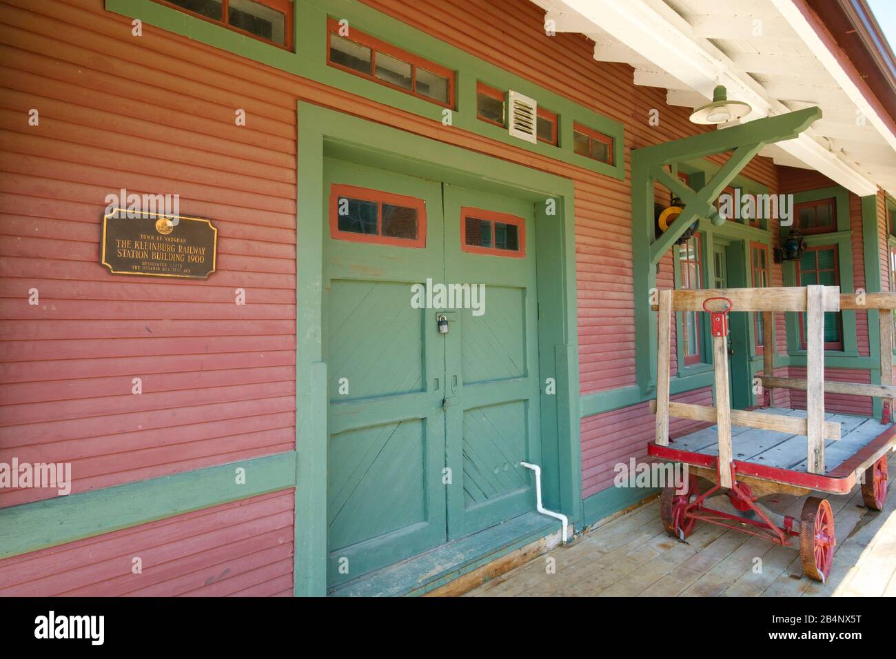 Old railway station exterior. Kleinburg, Ontario, Canada Stock Photo Alamy
