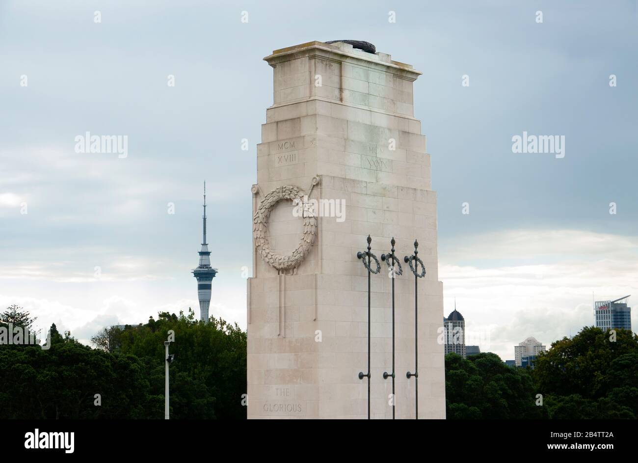 The War Memorial and Sky Tower, Parnell, Auckland, New Zealand Stock Photo