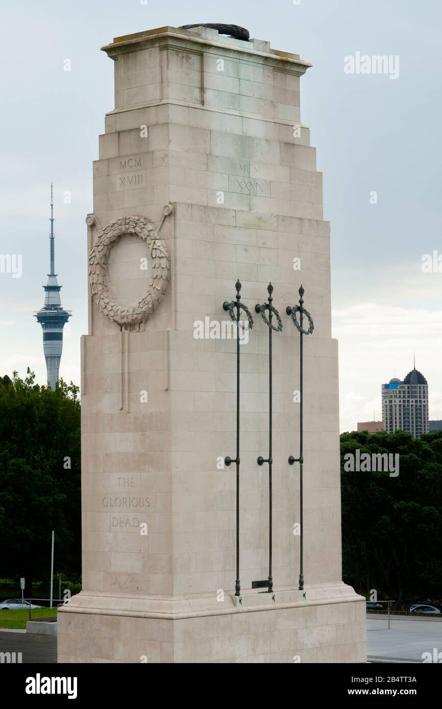 The War Memorial and Sky Tower, Parnell, Auckland, New Zealand Stock Photo