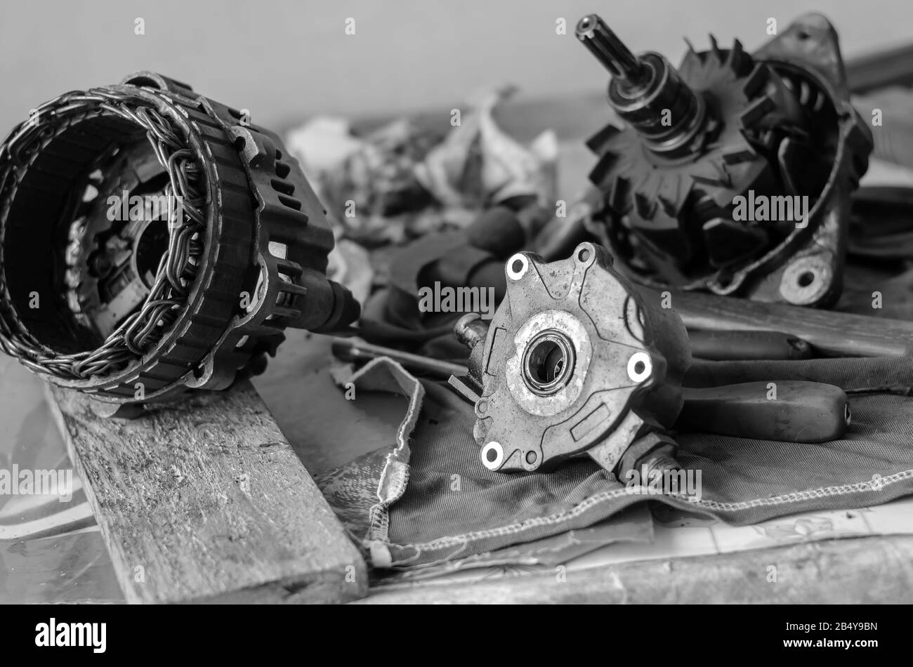 Car alternator Black and White Stock Photos & Images - Alamy