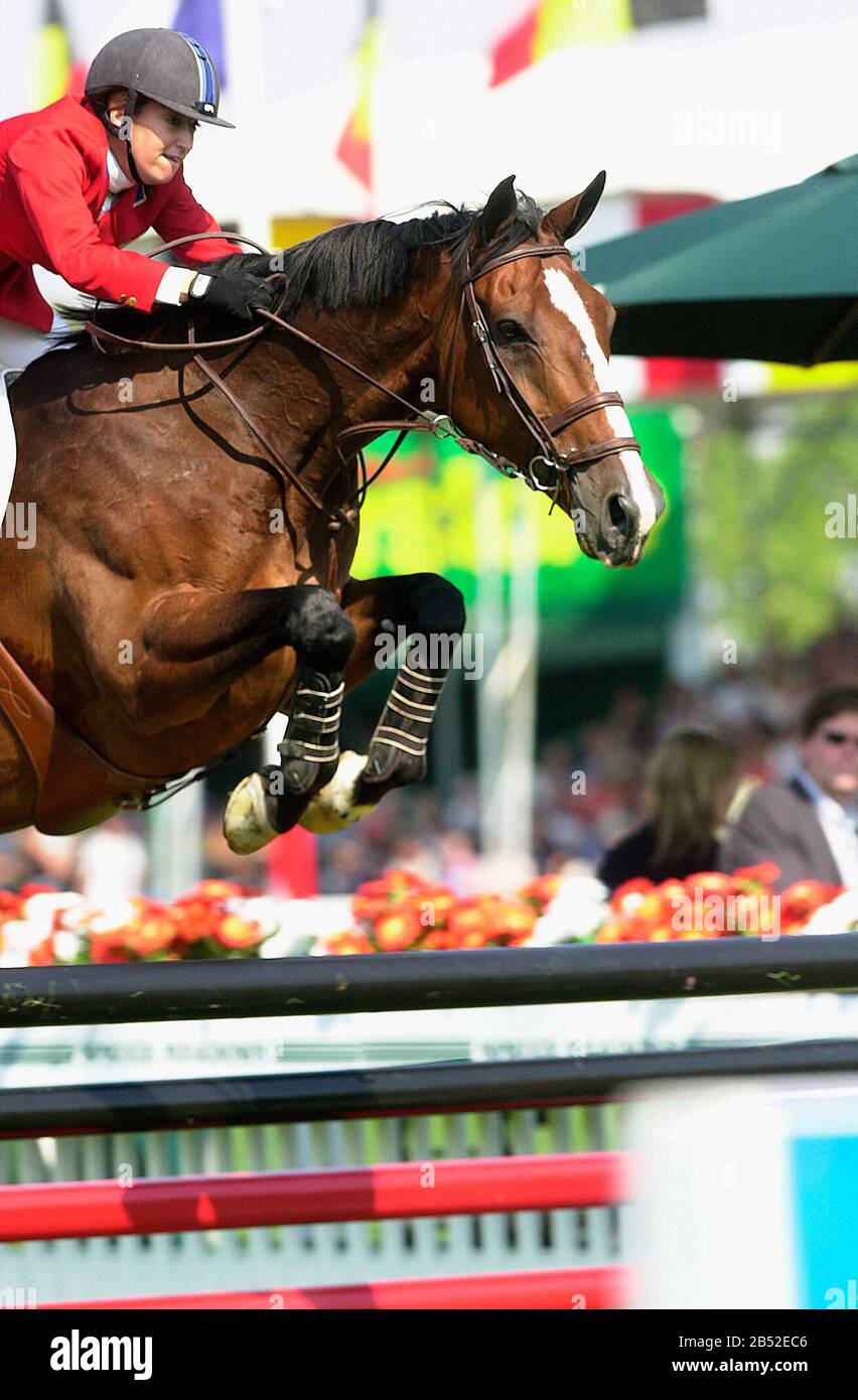 Nations cup horse hi-res stock photography and images - Alamy