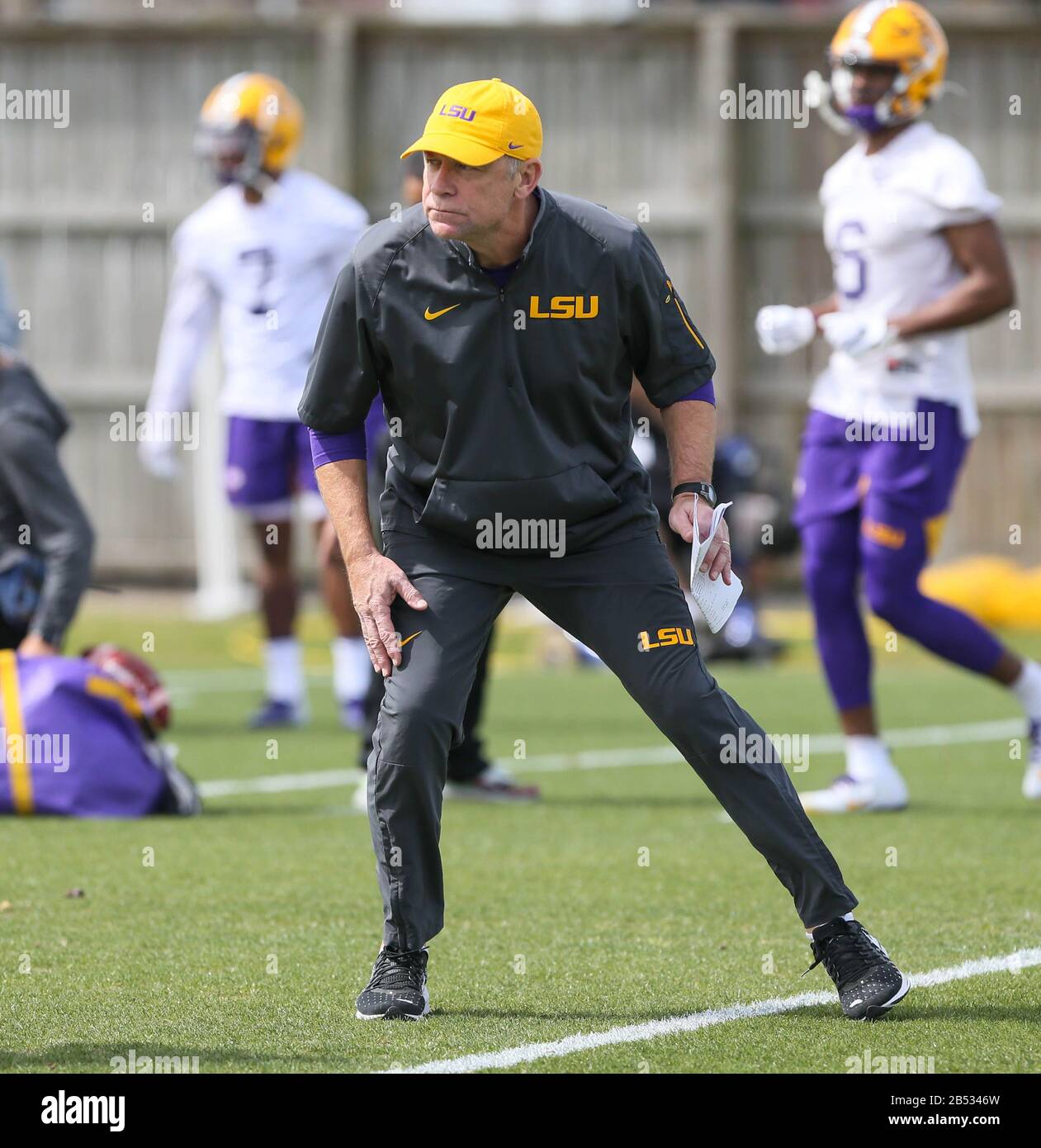 Baton Rouge La Usa 7th Mar Lsu Passing Game Coordinator Scott Linehan Takes Players Through Drills During The First Day Of Spring Football Practice At The Charles Mcclendon Practice Facility In