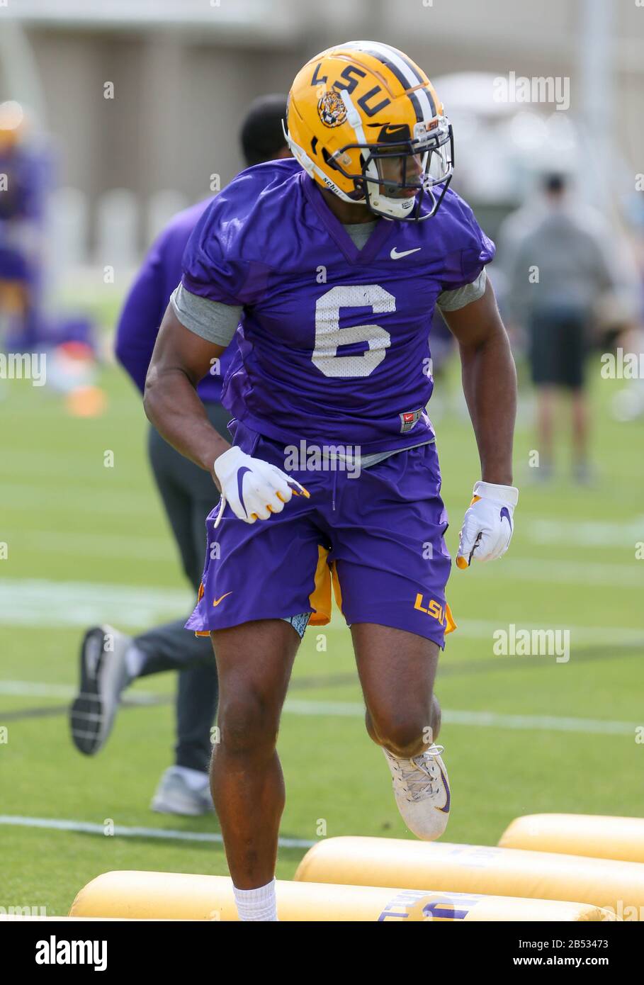 Baton Rouge, LA, USA. 7th Mar, 2020. LSU Linebacker Devonta Lee (6) groes  through a drill during the first day of spring football practice at the  Charles McClendon Practice Facility in Baton