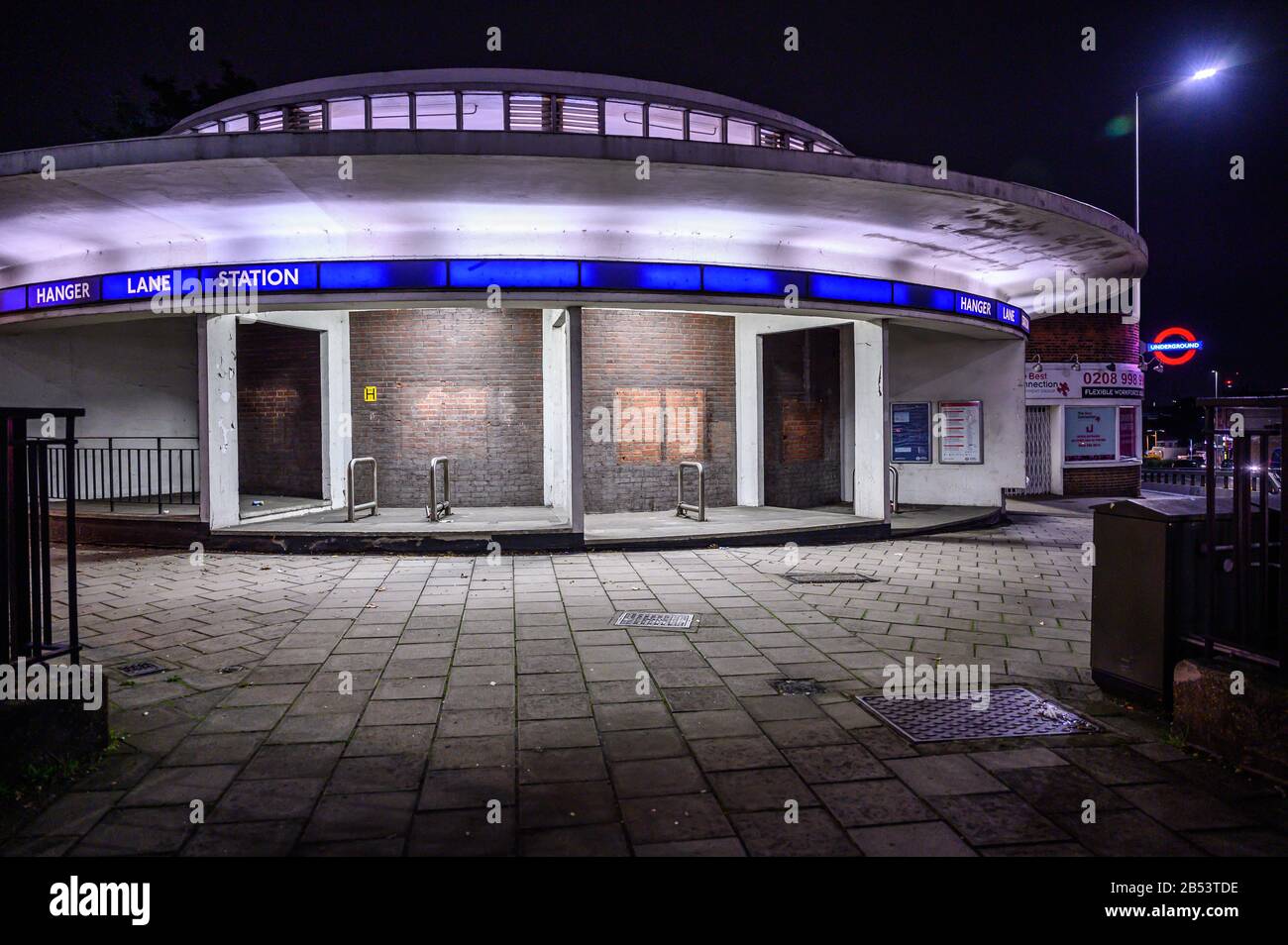 Hanger Lane Underground station Stock Photo Alamy