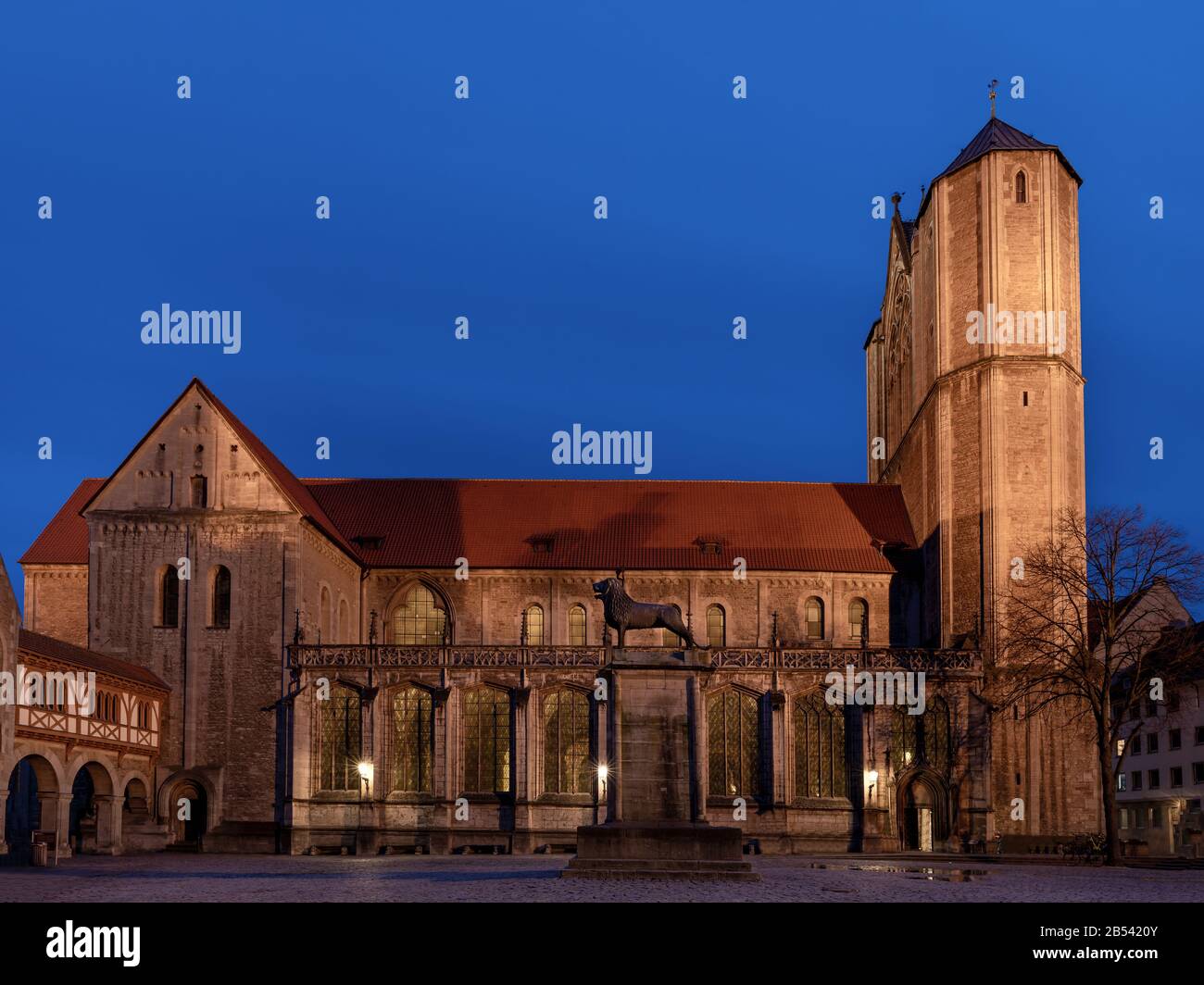 Braunschweig cathedral and castle square by night Stock Photo