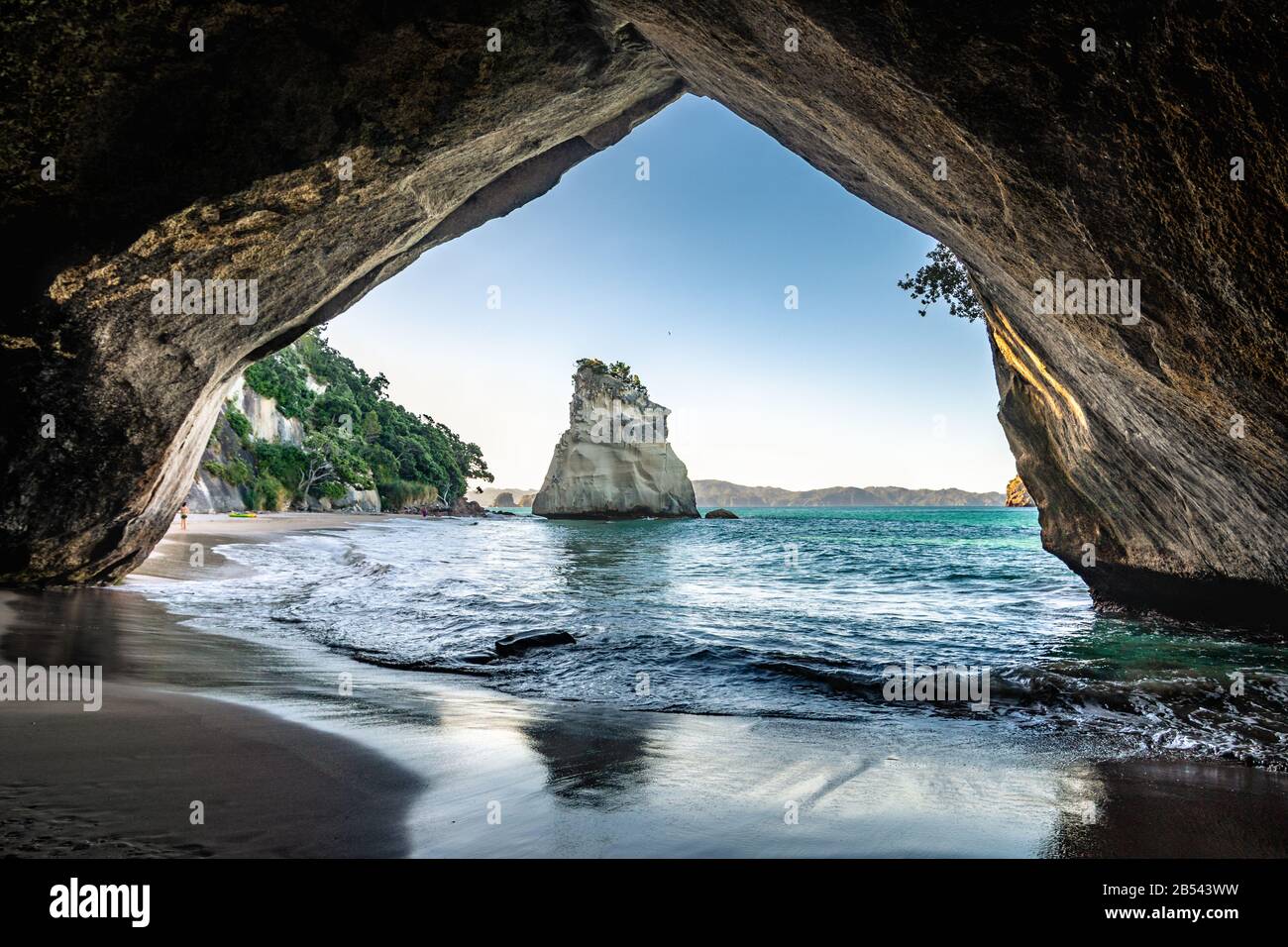 Looking through the Cathedral Cape rock arch in New Zealand Stock Photo