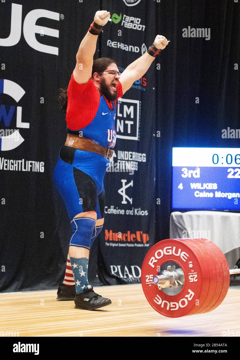 Blue weightlifting singlet hi-res stock photography and images - Alamy