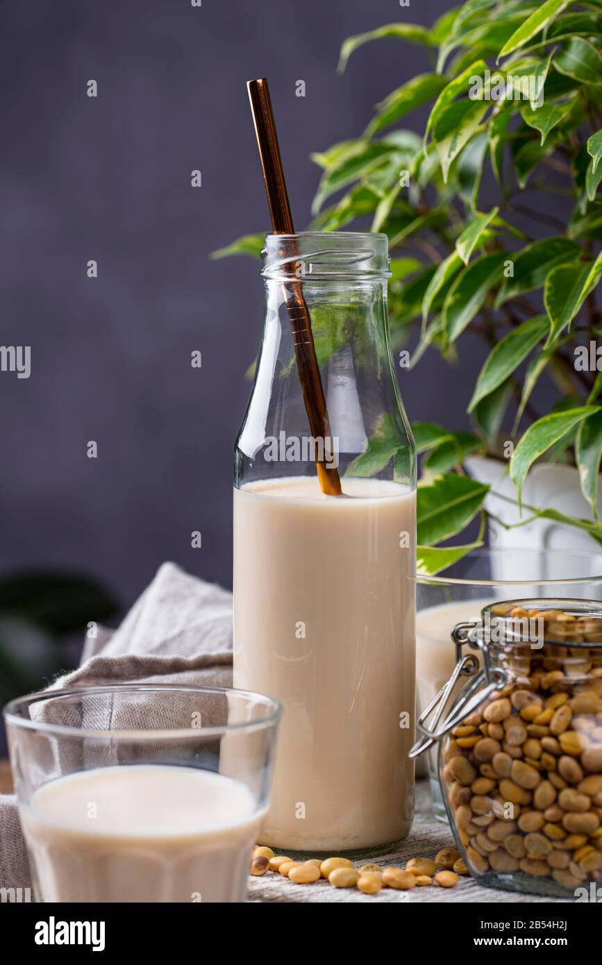 Non dairy vegan soy bean milk Stock Photo Alamy