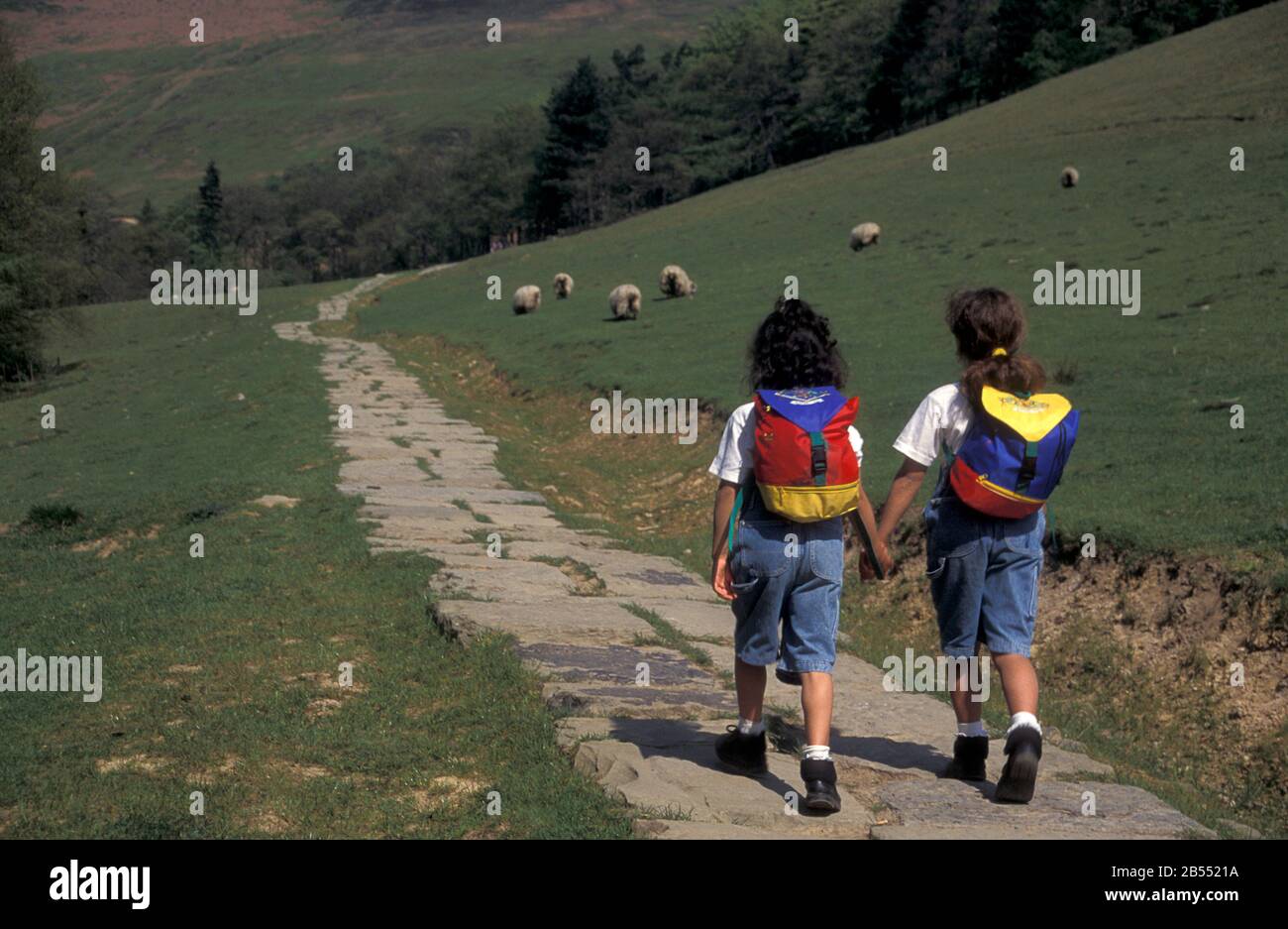 young hikers on Pennine Way, Edale, Peak District National Park, Derbyshire, England Stock Photo