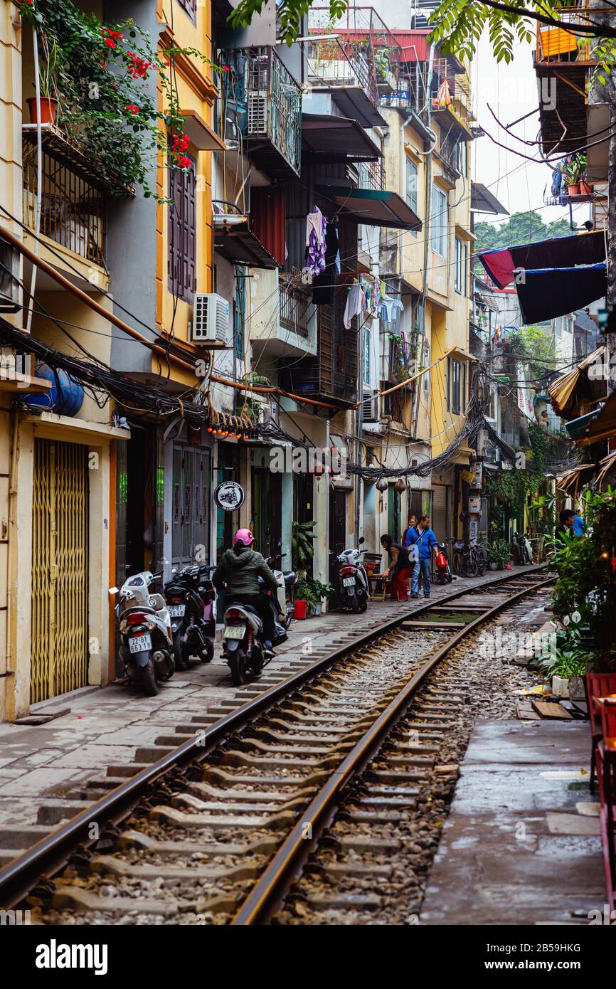 Train Street, Hanoi, Vietnam Stock Photo Alamy