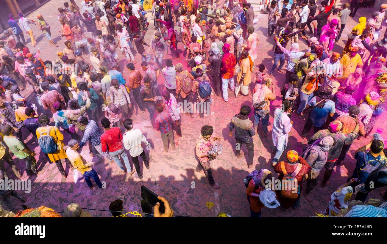 how to attend mathura holi