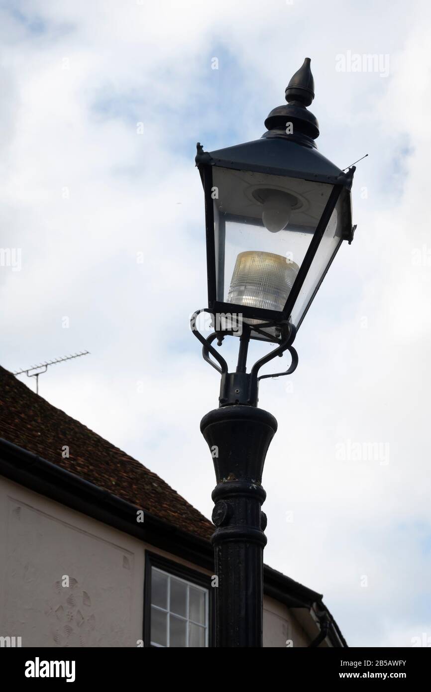 Ancient gas light street hi-res stock photography and images - Alamy