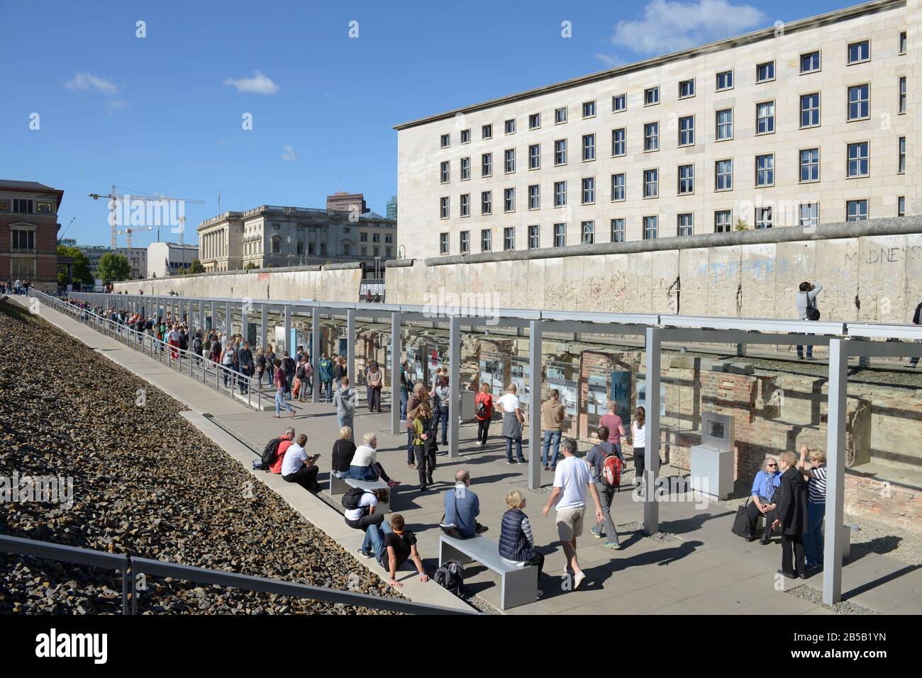 Topographie des Terrors, Niederkirchnerstraße, Kreuzberg, Berlin, Deutschland Stock Photo Alamy Topographie des Terrors, Niederkirchnerstraße, Kreuzberg, Berlin, Deutschland Stock Photo Alamy