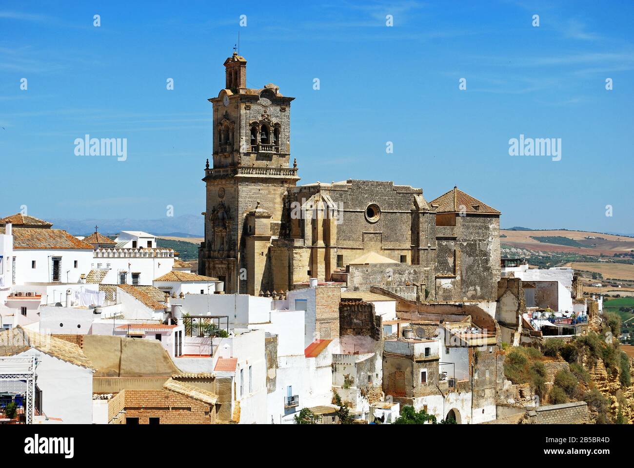 View of St Peters Church and white town, Arcos de la Frontera, Andalucia, Spain. Stock Photo