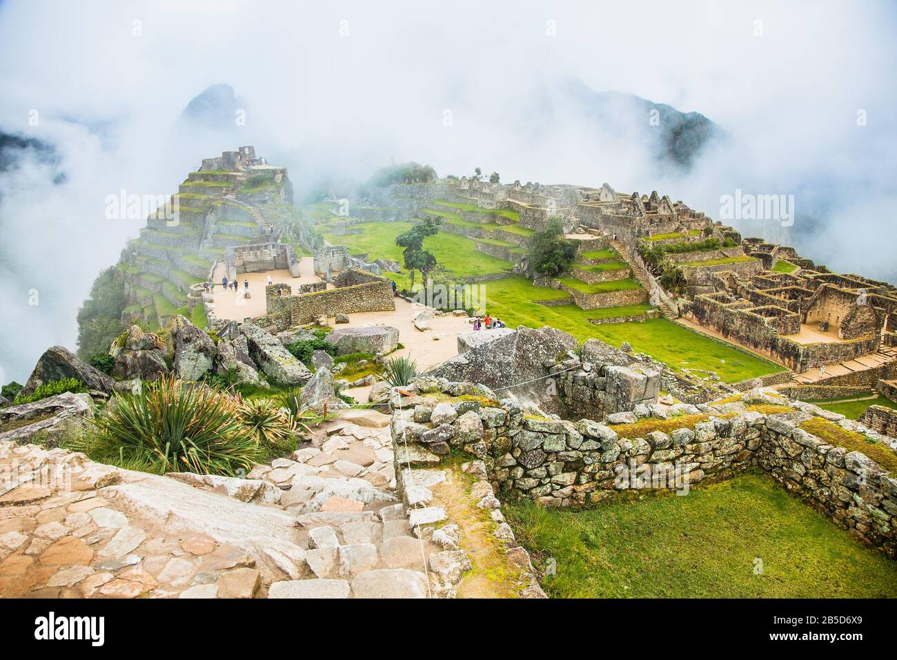 Machu pichu pueblo inca hi-res stock photography and images - Alamy