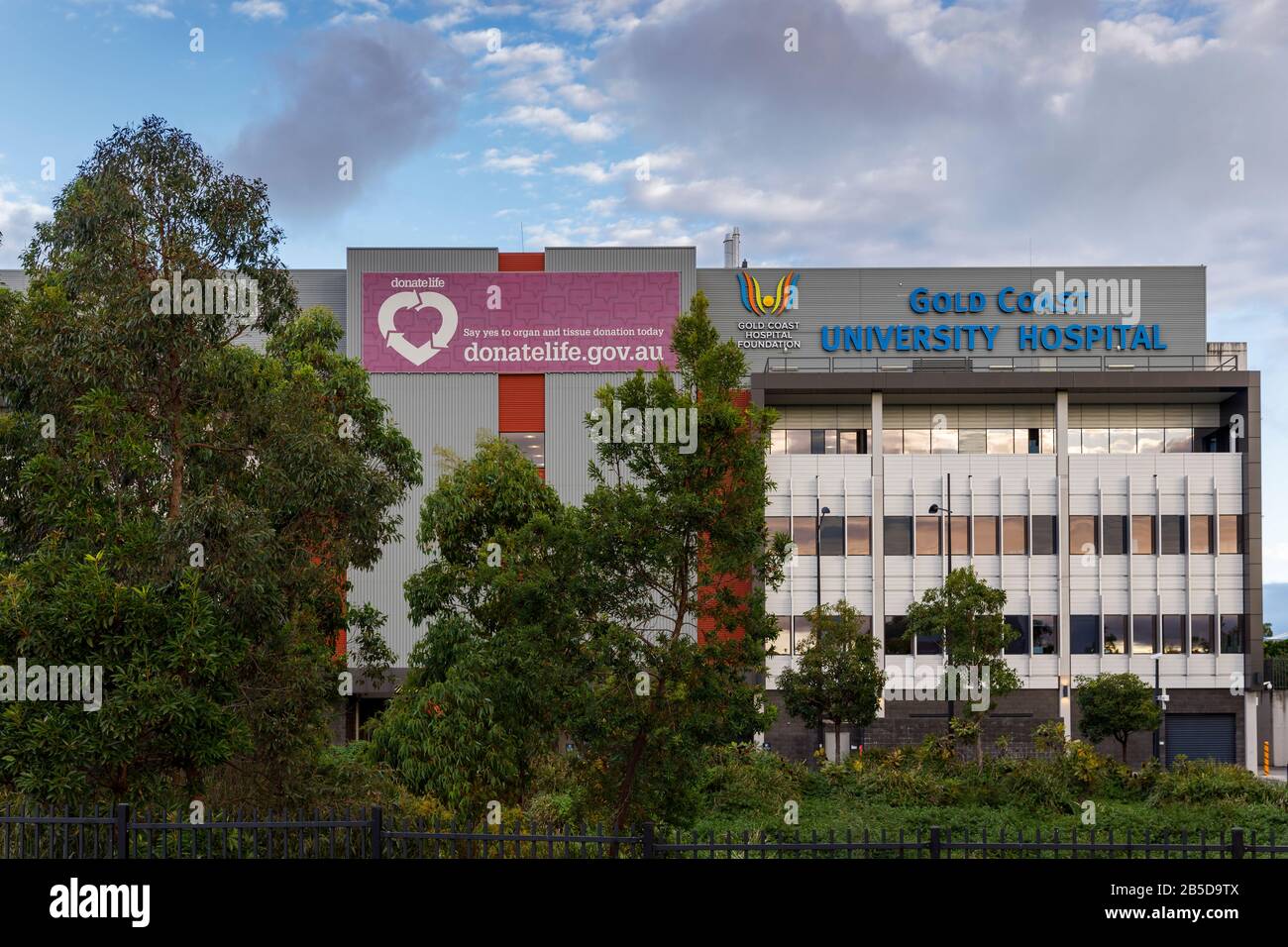 Gold Coast University Hospital Coronavirus quarantine centre exterior signage Gold Coast, Australia Stock Photo