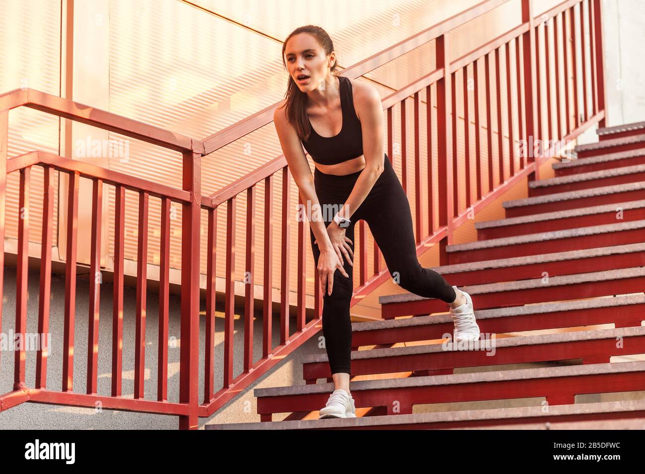 Jogging injury hires stock photography and images Alamy