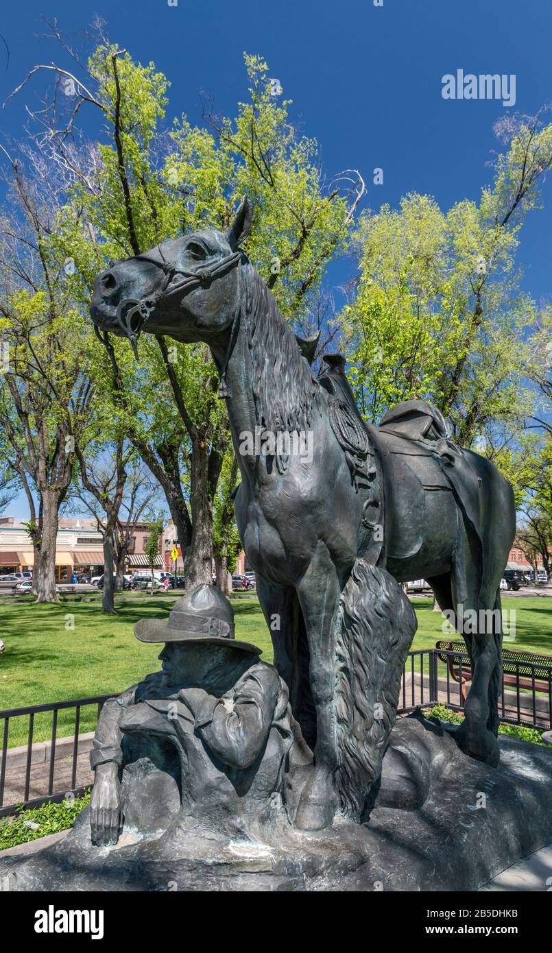 Statue sculpture western cowboy hires stock photography and images Alamy