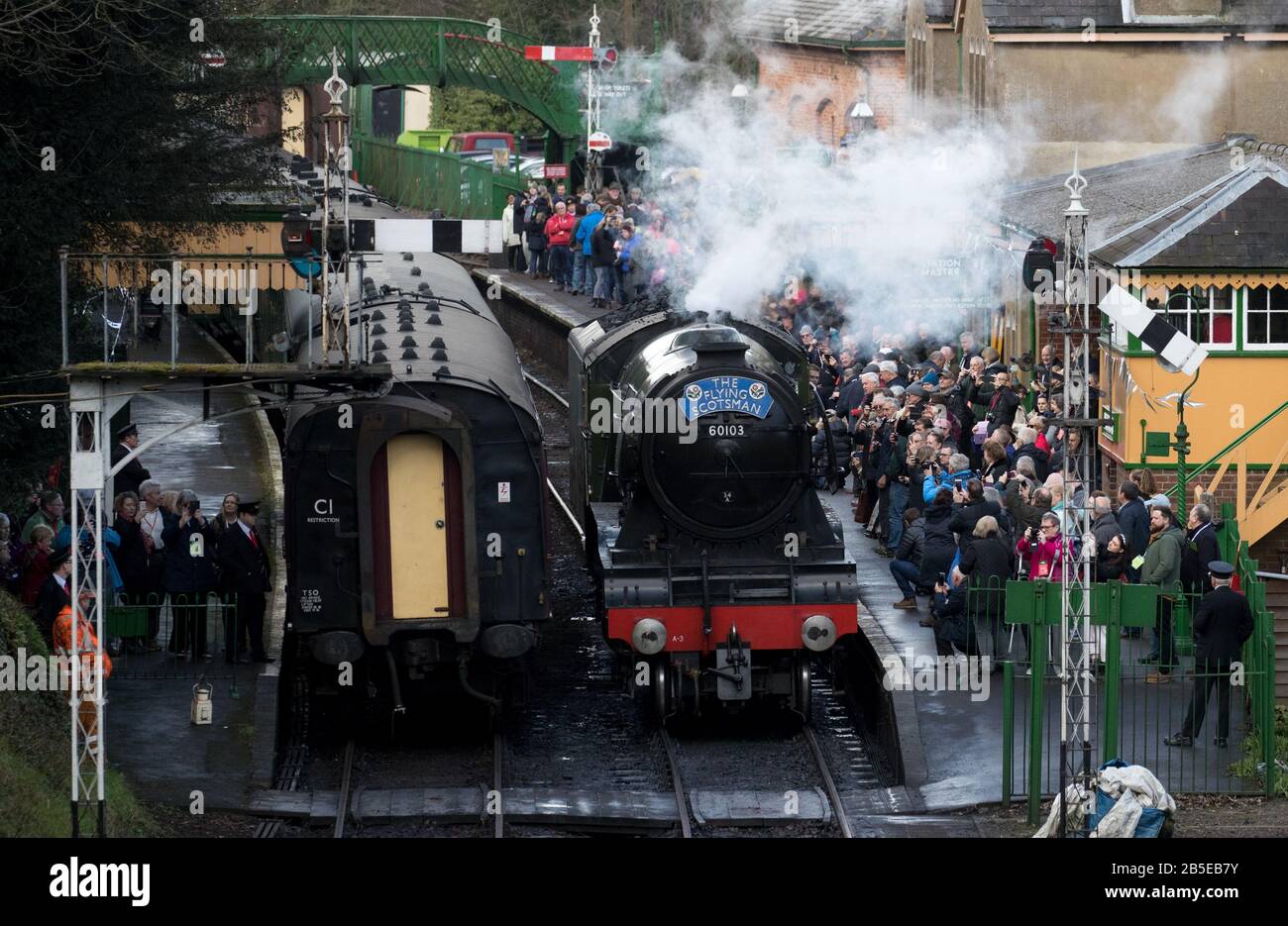 Steam locomotive 60103 The Flying Scotsman picks up passengers at Alresford station on the Mid Hants Railway's Watercress line. Stock Photo