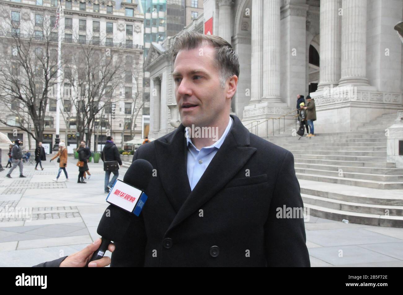 (200308) -- NEW YORK, March 8, 2020 (Xinhua) -- Phillip Colmar, managing partner on global strategy with MRB Partners, speaks in an interview with Xinhua in New York City, the United States, March 6, 2020. TO GO WITH 'Interview: COVID-19 to cause 'a lot more volatility' in U.S. stock market: senior strategist' (Xinhua/Wei Ying) Stock Photo