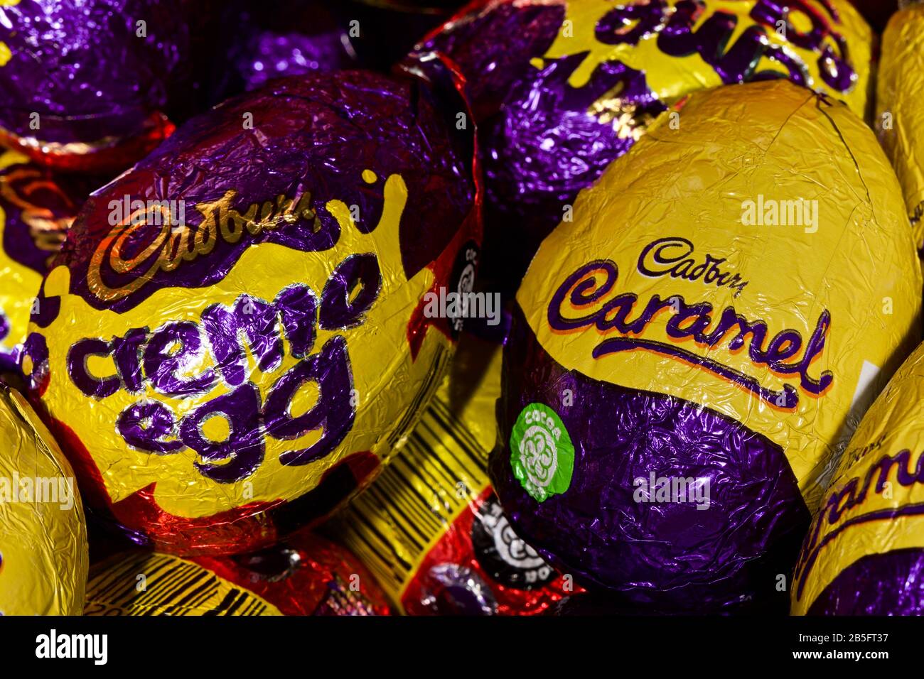 Cadbury’s creme & caramel eggs Stock Photo Alamy