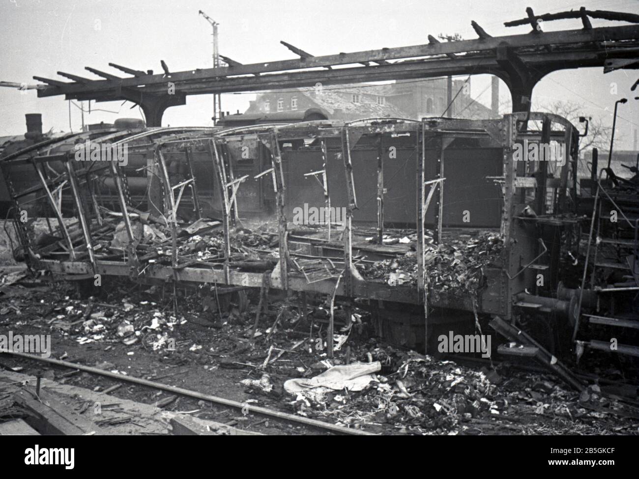 Bombenangriff / Bombernacht auf deutschen Bahnhof / Bombardment / Bombing Night at German Train station Stock Photo