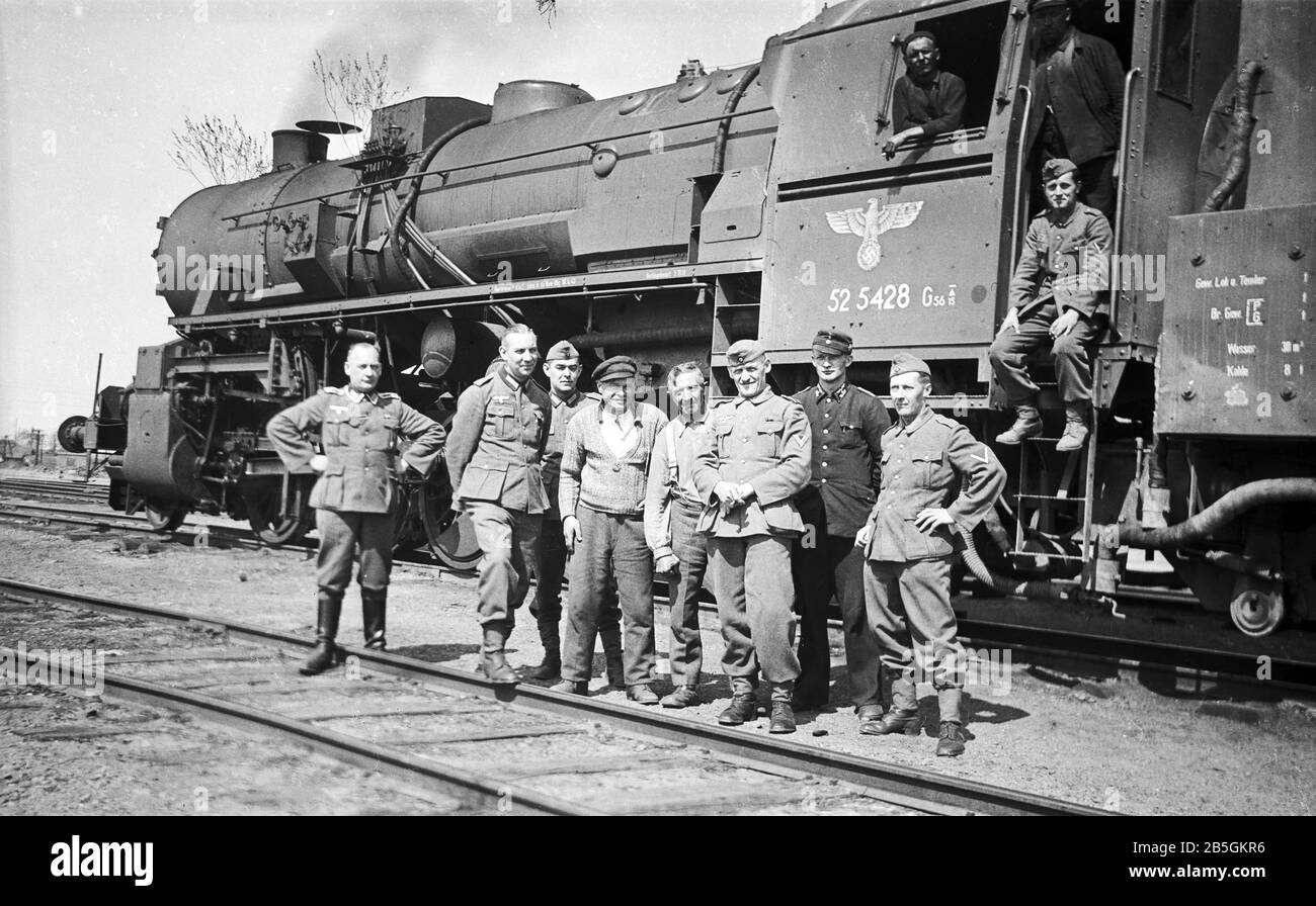 Deutsche Reichsbahn / Wehrmacht Dampflokomotive Baureihe BR 52 Kriegslokomotive - German /Army Railway War Locomotive Stock Photo
