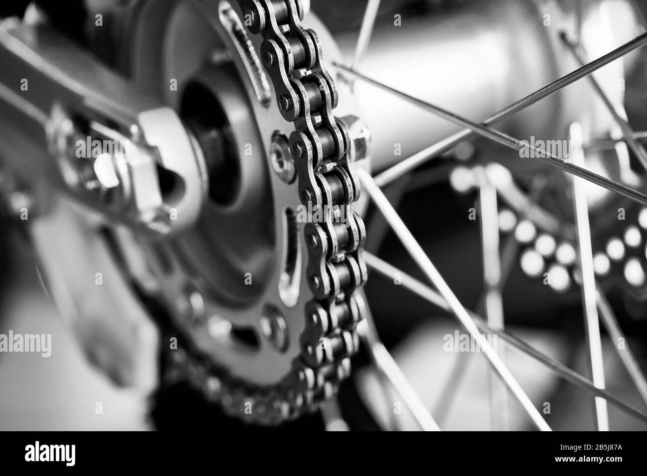 white bicycle chain