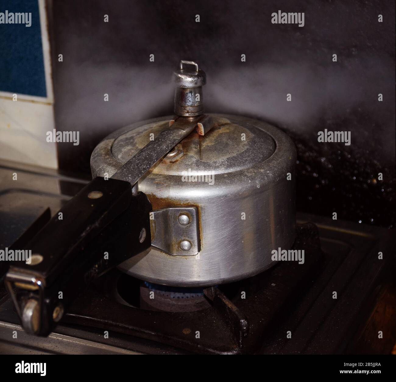 Steam pressure hires stock photography and images Alamy