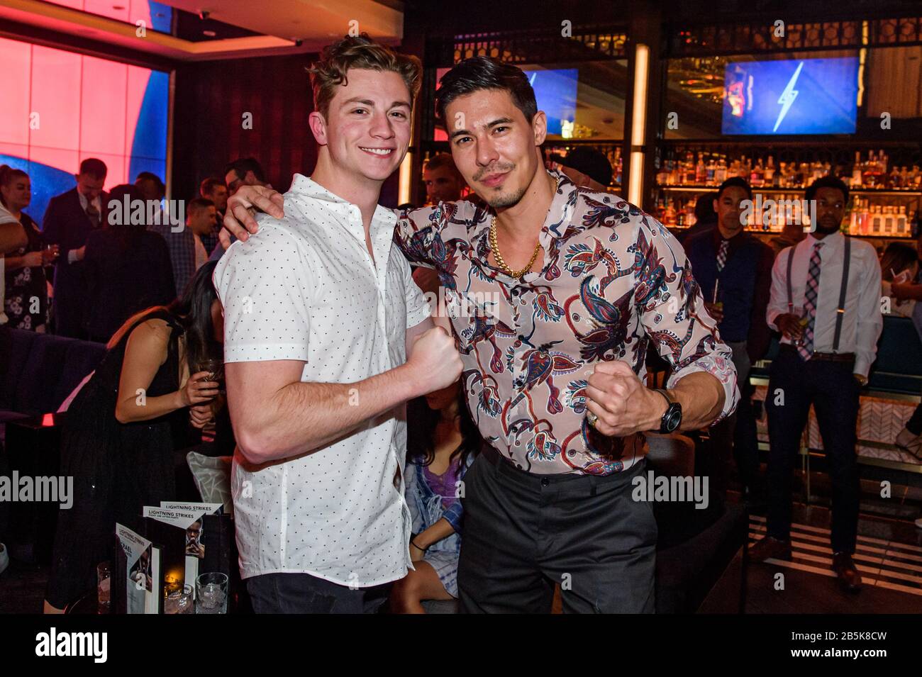 vegas-club-attire