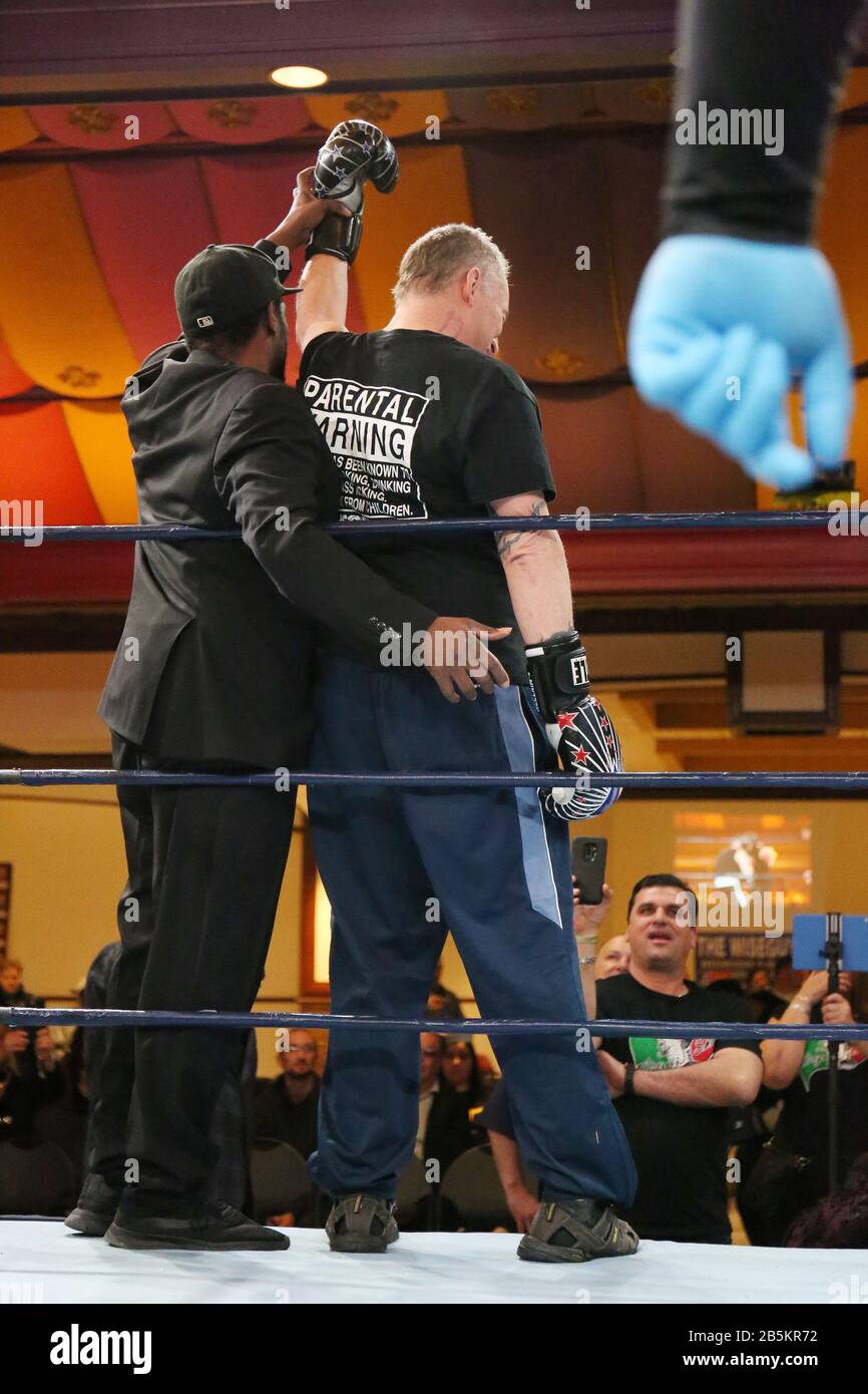 ATLANTIC CITY, NJ MARCH 7 Celebrity Boxing 71 with Sandman verses Catfish Cooley at Showboat