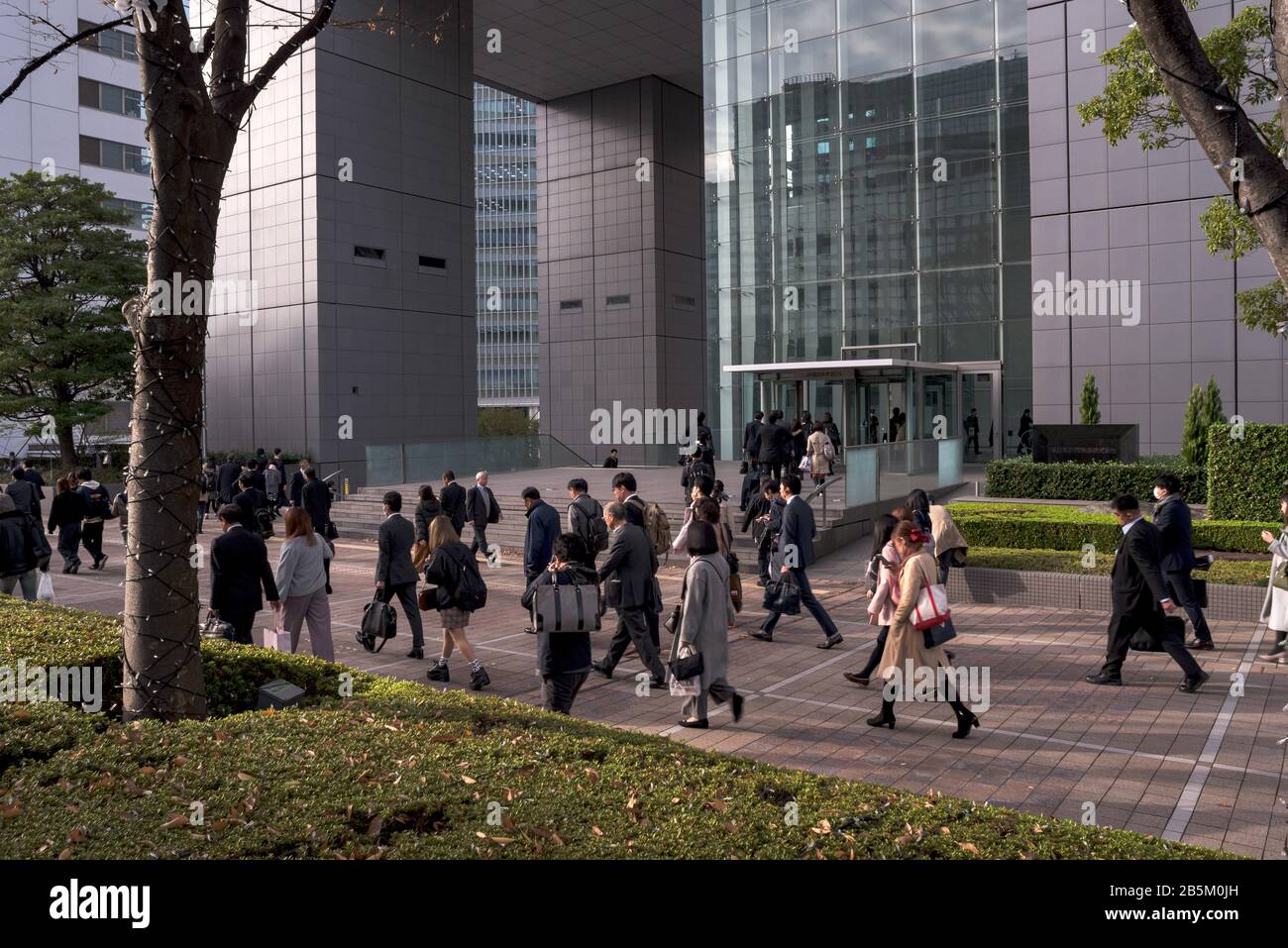 Office workers commute to work, Shinjuku, Tokyo, Japan Stock Photo - Alamy
