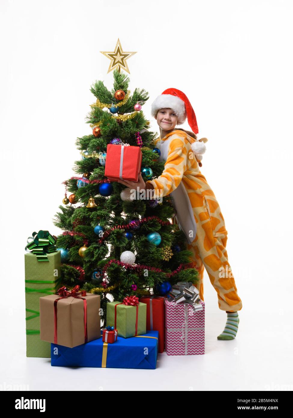 Cute teenager girl decorates hi-res stock photography and images - Alamy