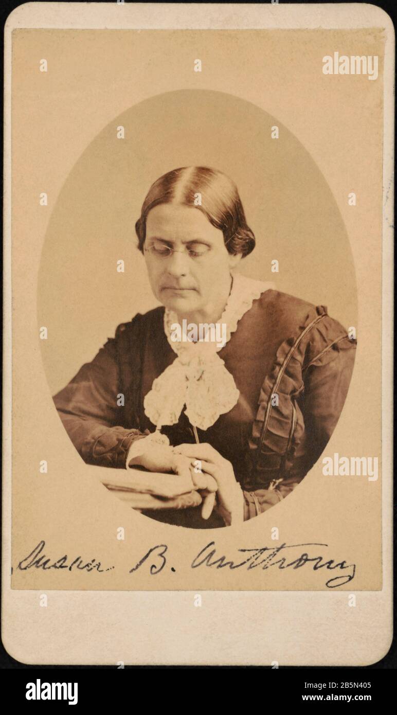 Susan B. Anthony (1820-1906), American Reformer, Leader of Suffrage Movement, Head and Shoulders Portrait Reading, Sarony & Co., photographers, 1870 Stock Photo