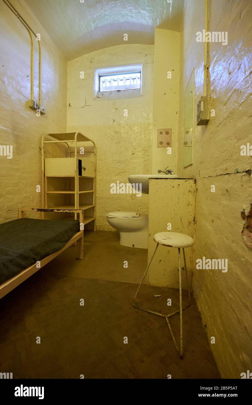 Prison cell sink hires stock photography and images Alamy