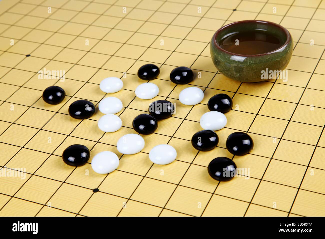 the game of go Stock Photo Alamy