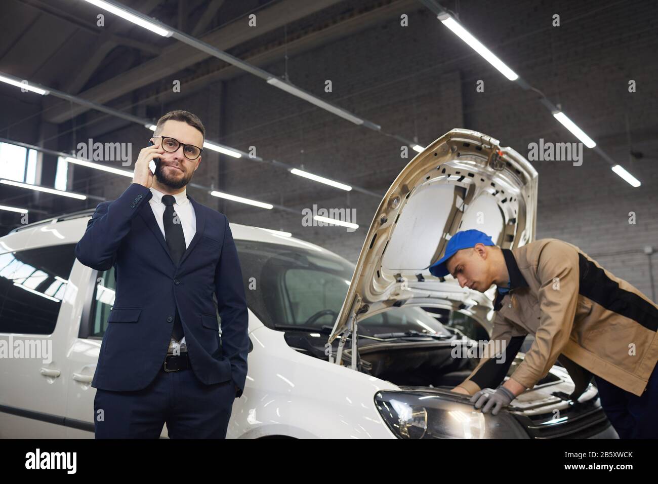 Well service hi-res stock photography and images - Alamy