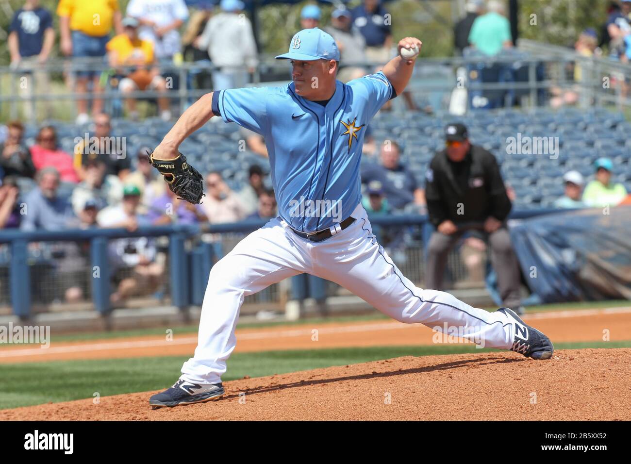 vleugel Of anders influenza Tampa Bay Rays relief pitcher Aaron Loup (15) delivers a pitch during a spring  training baseball game against the Pittsburgh Pirates, Sunday, March 8, 2020,  in Port Charlotte, Florida, USA. (Photo by