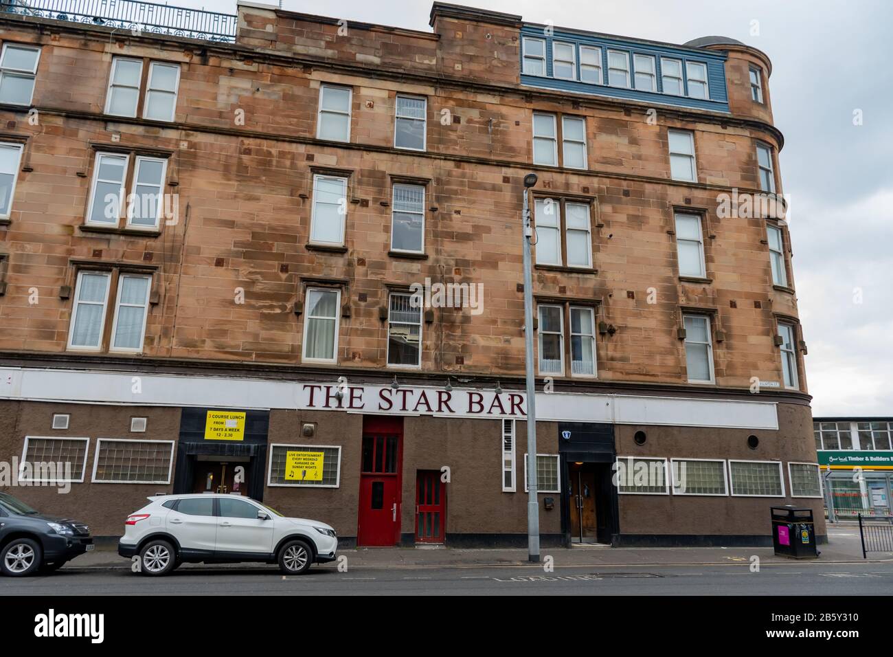 The Star Bar at Eglinton Toll in Glasgow's Southside Stock Photo