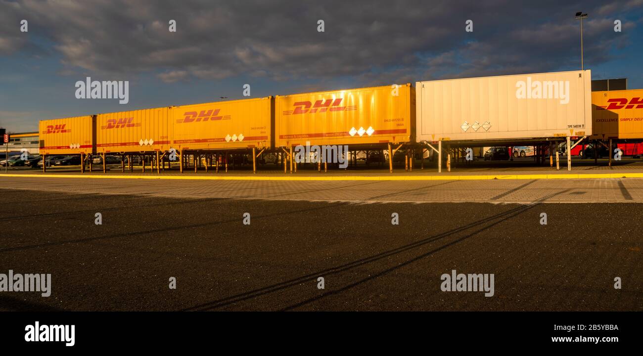 Dhl Container High Resolution Stock Photography and Images - Alamy