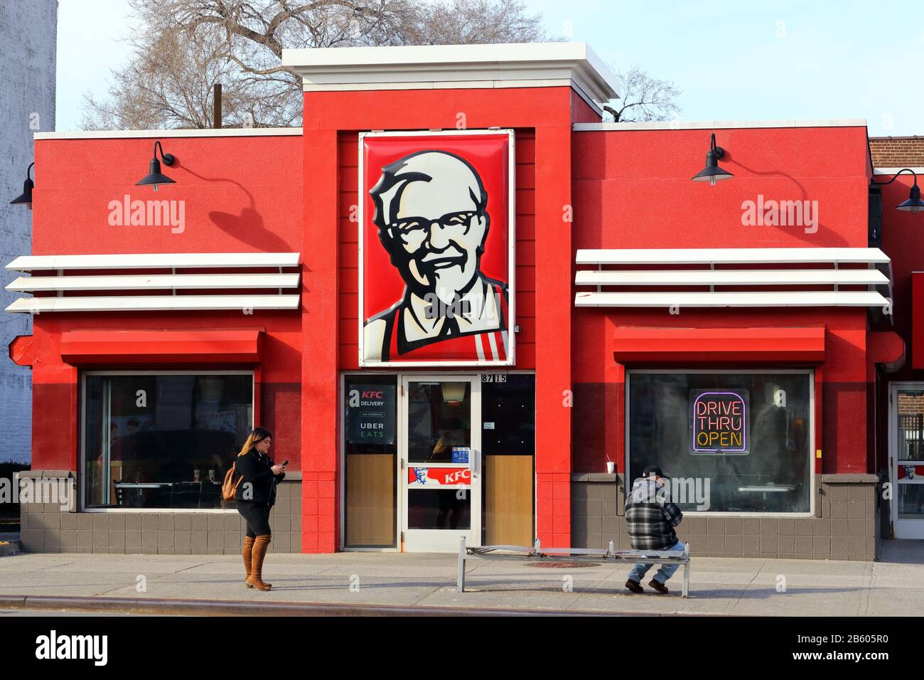 Kfc restaurant exterior usa hires stock photography and images Alamy