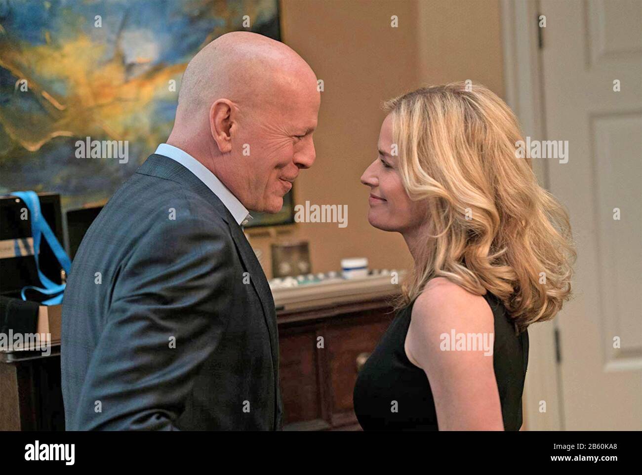 DEATH WISH 2018 MGM film with Elizabeth Shue and Bruce Willis Stock Photo