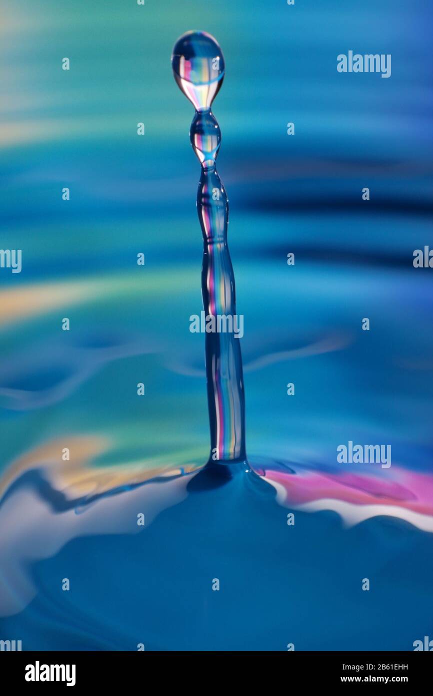 Falling Out Drop The falling drop Stock Photo - Alamy