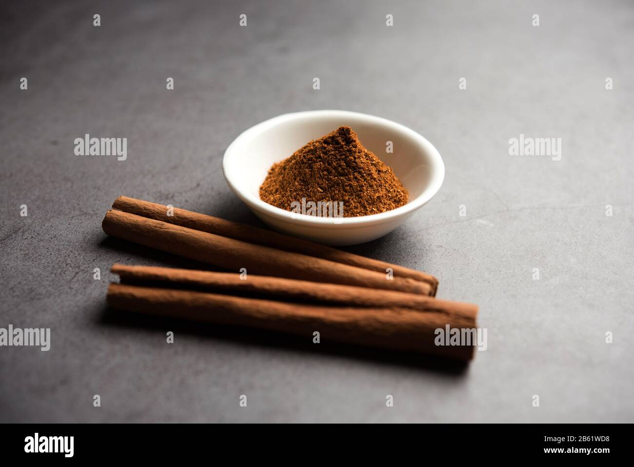 Download Dalchini Ki Pic Background