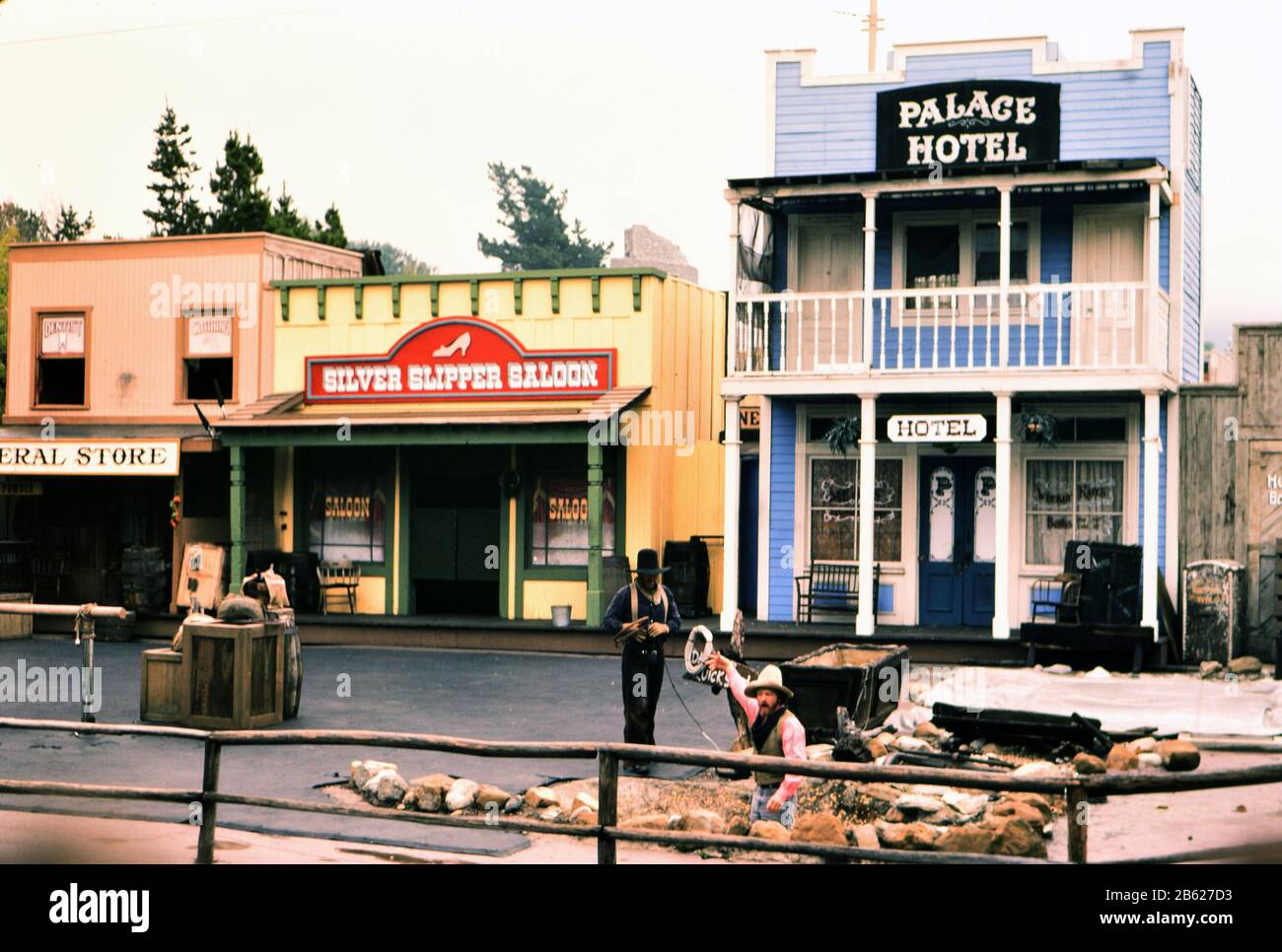 Universal Studios Wild West Show Silver Slipper Saloon and Palace